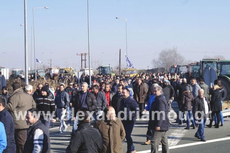 Οι αγρότες του Δ. Αλεξάνδρειας συμμετέχουν στο συλλαλητήριο της Θεσσαλονίκης