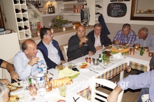 Γεύμα του Προέδρου της Α.Ε. Αλεξάνδρειας κ. Σαμαρά σε ποδοσφαιριστές και διοίκηση