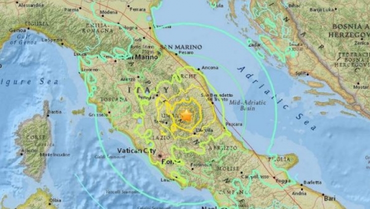 Σεισμός 6,2 Ρίχτερ στην Ιταλία -Πληροφορίες για νεκρούς και εγκλωβισμένους