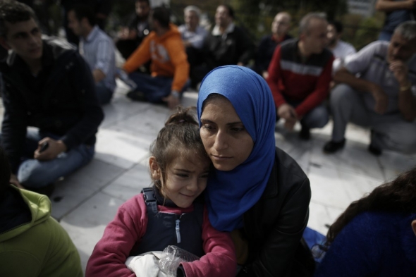 ΕΚΚΛΗΣΗ ΓΙΑ ΒΟΗΘΕΙΑ ΣΤΟΥΣ ΕΓΚΛΩΒΙΣΜΕΝΟΥΣ ΠΡΟΣΦΥΓΕΣ ΣΤΟΝ ΠΛΑΤΑΝΟ ΗΜΑΘΙΑΣ