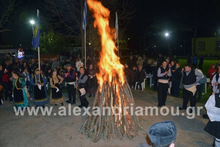 Μεταφορά λόγω βροχής της προγραμματισμένης εκδήλωσης ΑΝΑΜΜΑ ΦΑΝΟΥ στις εγκαταστάσεις του ΑΜΑΡΑΝΤΟΥ