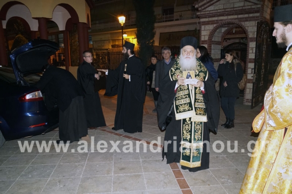 Επίσημη υποδοχή τμήματος του Αγίου Αίματος του Οσίου Πατρός ημών Πορφυρίου του Καυσοκαλυβίτου στην Αλεξάνδρεια