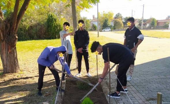 Δράση από τους μαθητές του Γυμνασίου Πλατέος με θέμα: &#039;&#039;Μιλήστε για όσα σας βασανίζουν&#039;&#039;