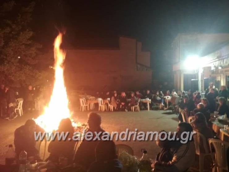 &quot;Κόλιντα Μπάμπω Κόλιντα&quot; από  τον Πολιτιστικό Σύλλογο Κλειδίου &quot;Ο Φίλιππος&quot;