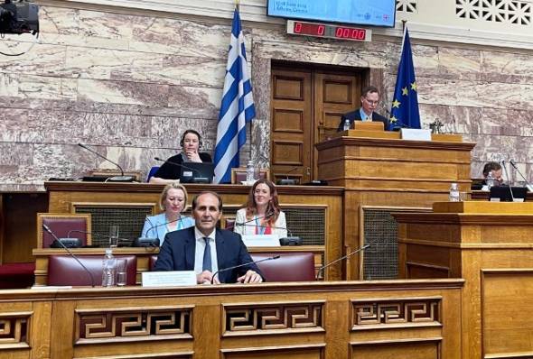 Απόστολος Βεσυρόπουλος: «Η Ελλάδα του 2024 είναι εντελώς διαφορετική από την Ελλάδα του 2019»